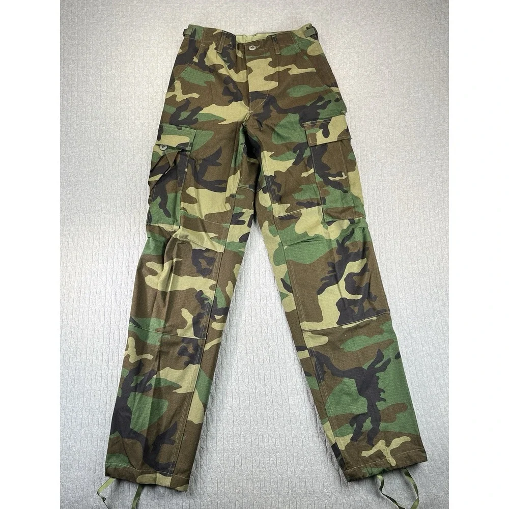 V-45 Army‎ military pants new without tags Men/women (S) double knee cameo cargo